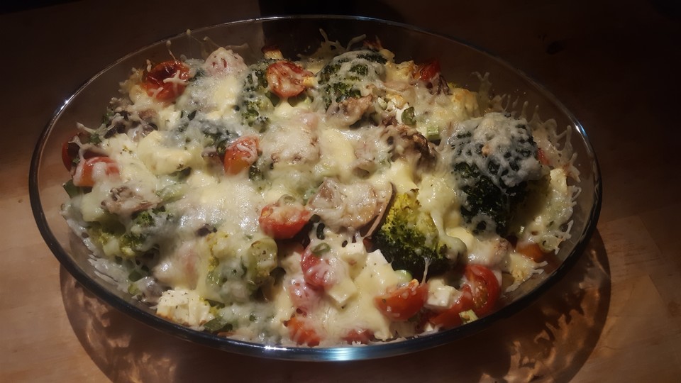 Brokkoli-Tomaten-Feta-Auflauf von s_kroete | Chefkoch.de Brokkoli-Tomaten-Feta-Auflauf von s_kroete | Chefkoch.de