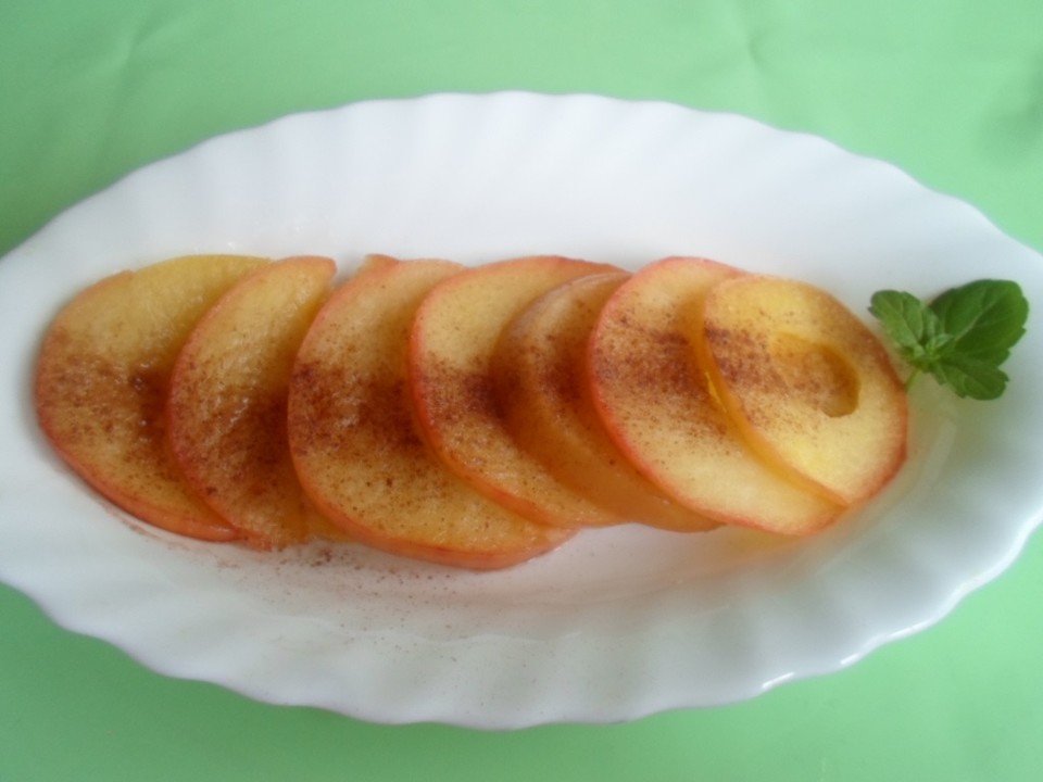 Gebratener Zimt-Apfel von cocoberger94 | Chefkoch.de