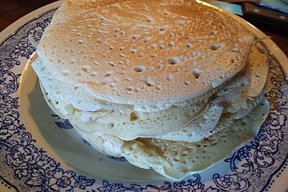 Pfannkuchen ohne Ei und Milch von Abell3192 | Chefkoch.de