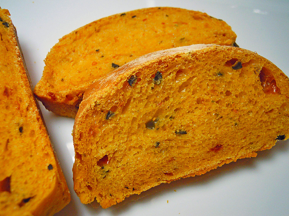 Tomaten-Oliven-Ciabatta mit Rosmarin und Thymian von kitchenaidlover ...