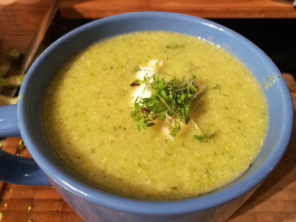 Brokkoli-Kartoffel-Suppe von chefkoch | Chefkoch.de