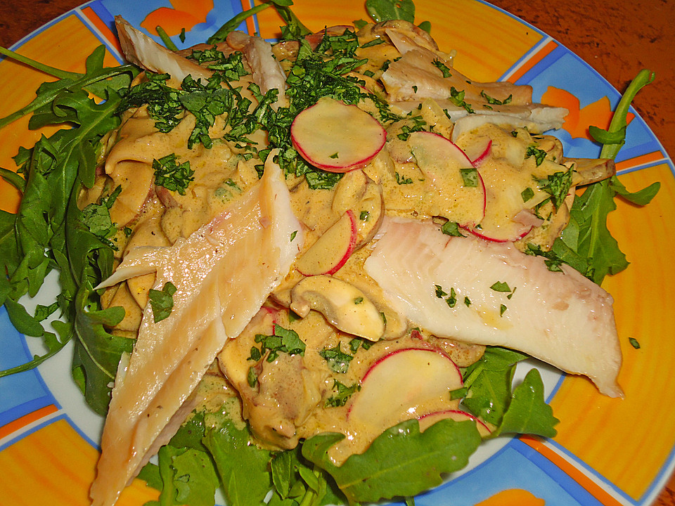 Smokeys Räucherforelle mit Radieschen-Champignonsalat von smokey1 ...