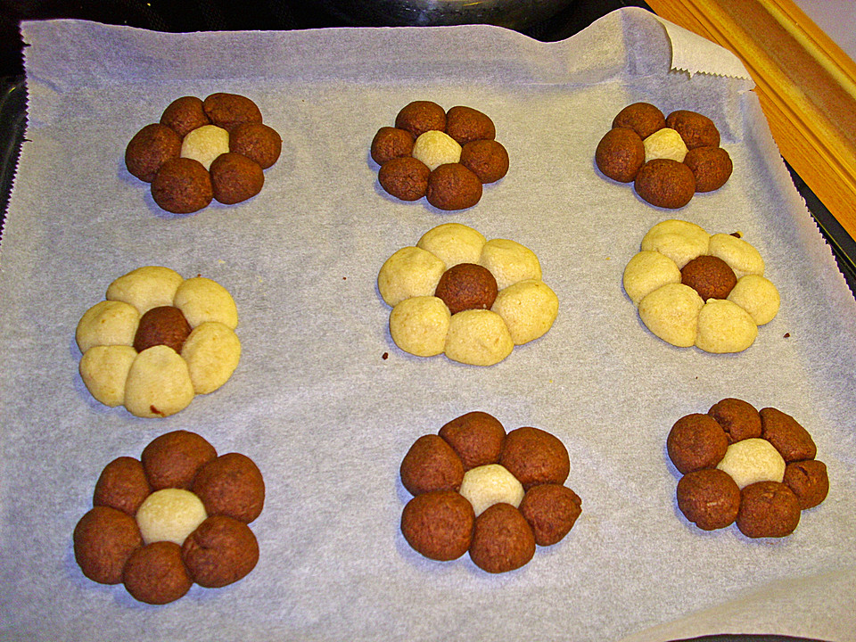 Blumen-Kekse von Rosele2013 | Chefkoch.de