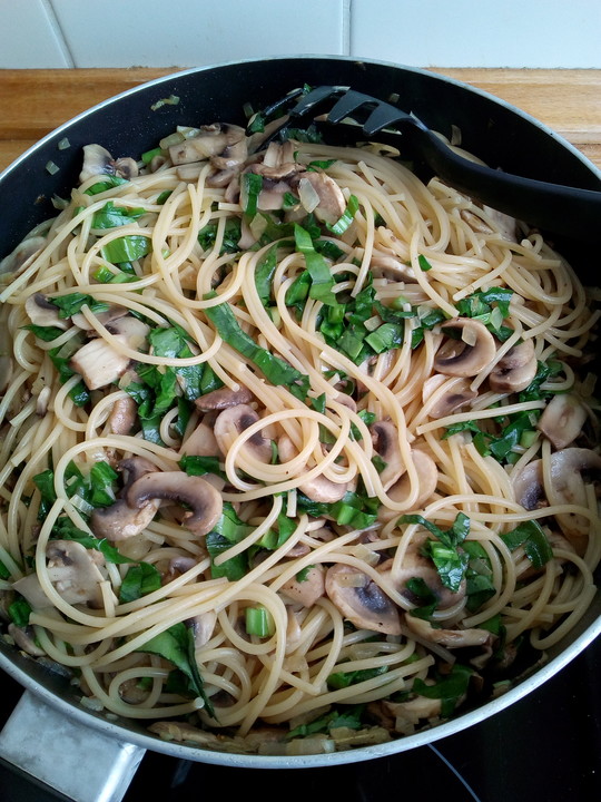 Bärlauch - Spaghetti mit Champignons von imar | Chefkoch.de
