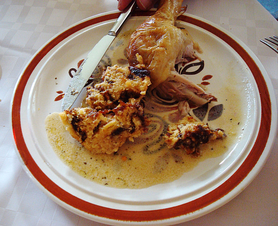 Gefülltes Hähnchen mit Backpflaumen