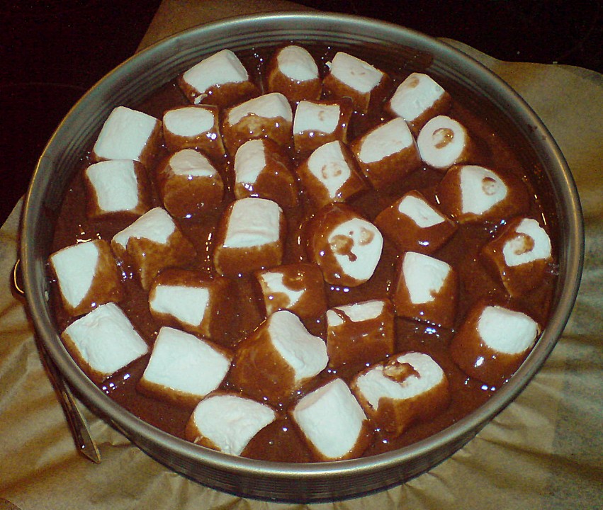 Cola Kuchen mit Marshmellows von Akinome | Chefkoch.de