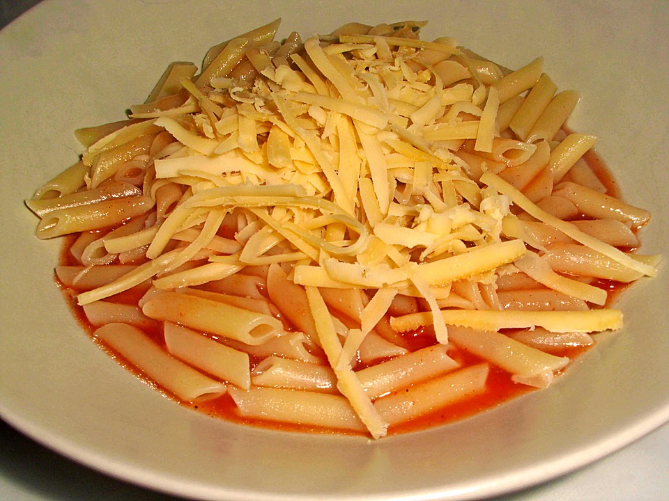 Nudeln mit Tomatensoße von skatessin | Chefkoch.de