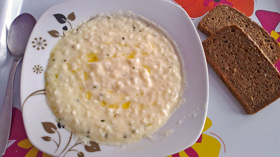 Türkische Joghurtsuppe von anifa | Chefkoch.de