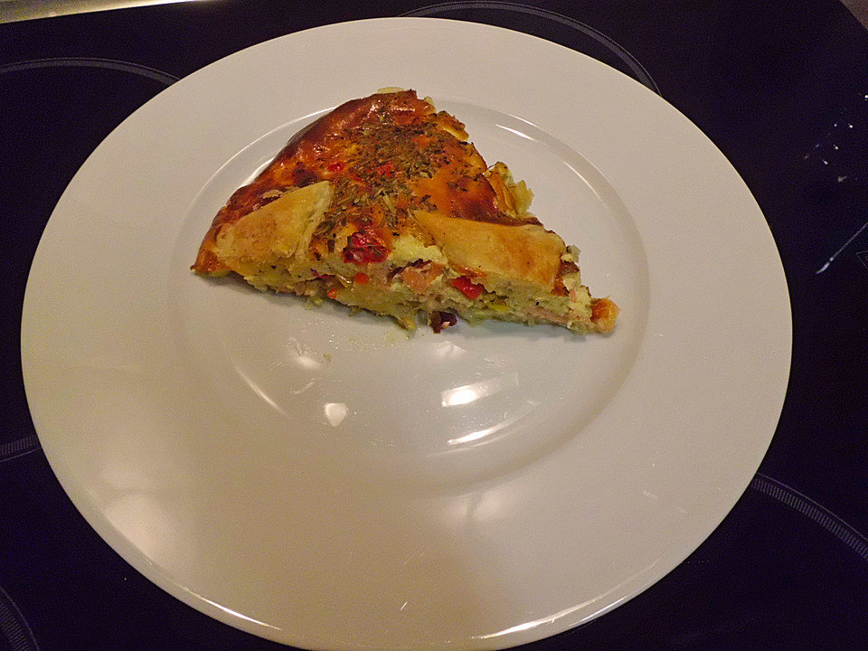 Lachs-Blätterteig-Quiche mit Paprika von ma_puce | Chefkoch.de