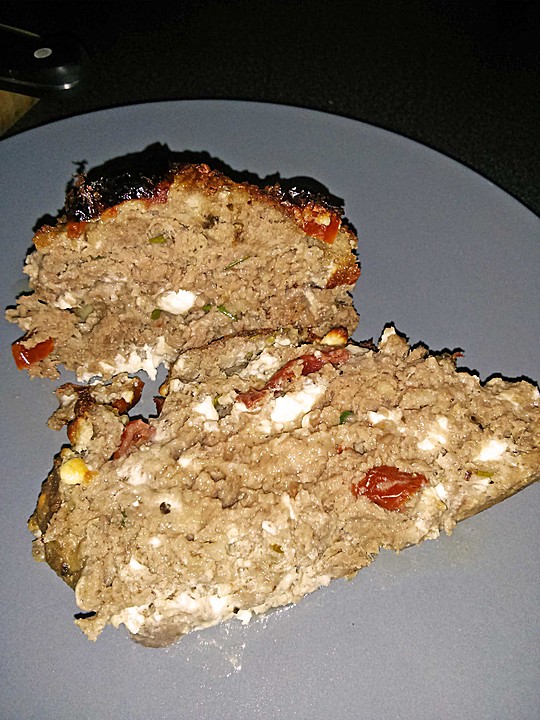 Hackbraten mit Schafskäse und getrockneten Tomaten von dodith | Chefkoch.de