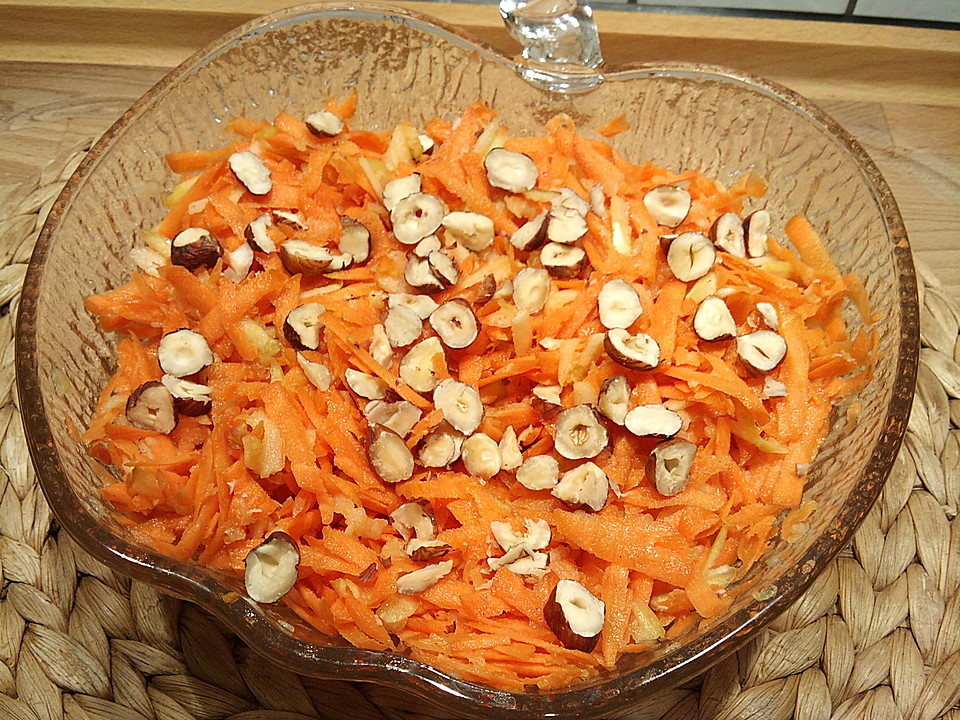 Möhren-Apfel-Salat mit Orangendressing von vanzi7mon | Chefkoch.de