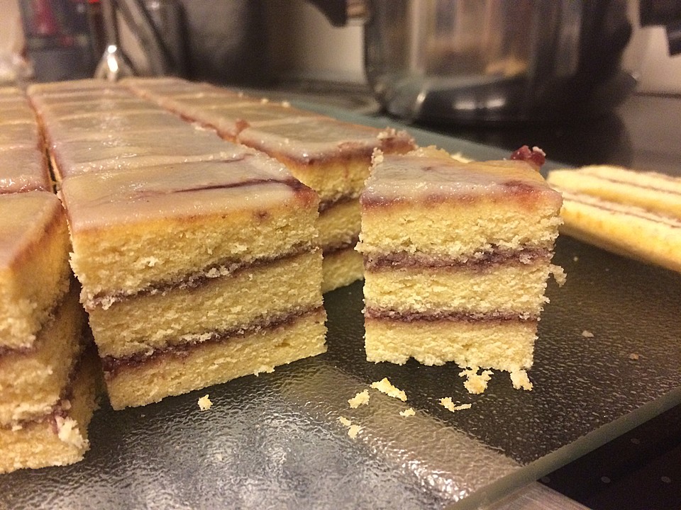 Marzipan-Baumkuchen-Petits Fours von Hobbykochen | Chefkoch.de