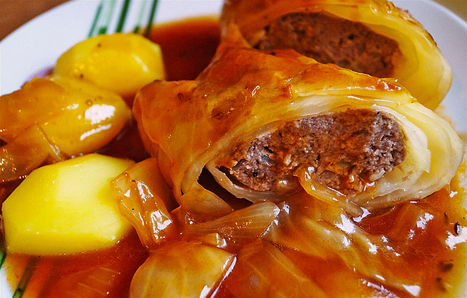 Kohlrouladen mit einer Füllung aus Rinderhack von Köchin_Moni | Chefkoch.de