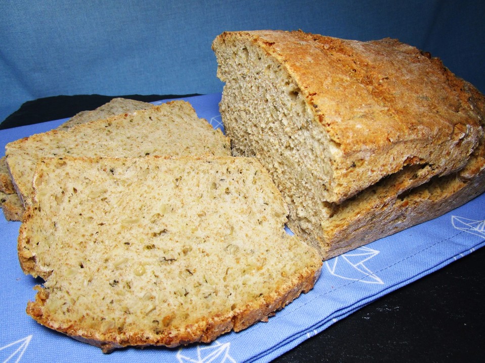Dinkel-Bärlauchbrot mit Sonnenblumenkernen von ManuGro | Chefkoch.de