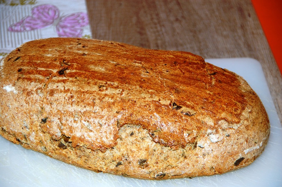 Dinkel-Bärlauchbrot mit Sonnenblumenkernen von ManuGro | Chefkoch.de