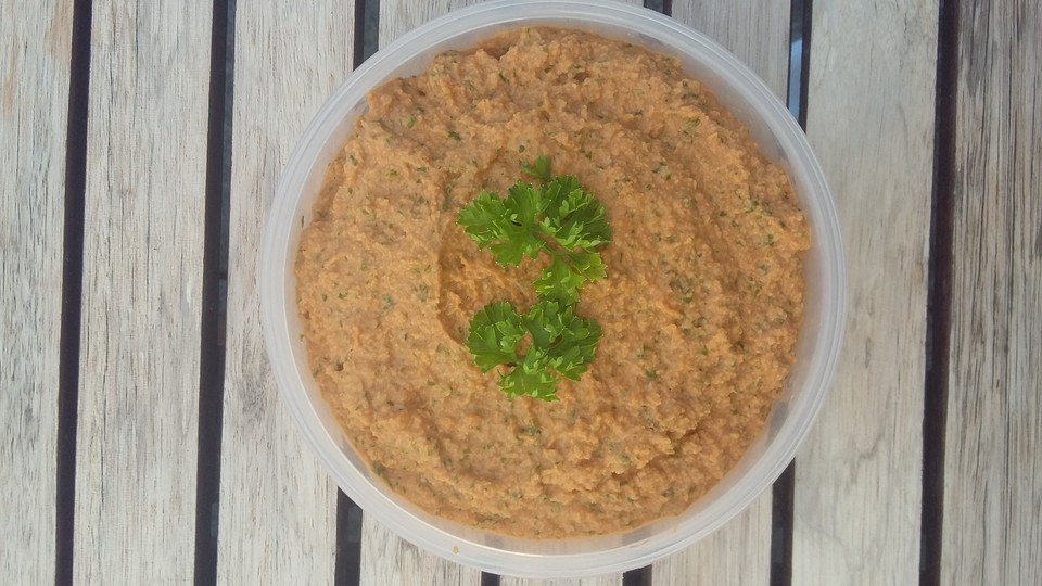 Erdnuss-Tomaten-Aufstrich von evilcook | Chefkoch.de