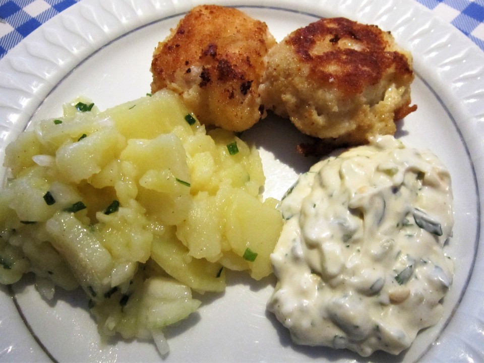 Backfisch mit Kartoffelsalat und Remoulade von KochMaus667 | Chefkoch.de