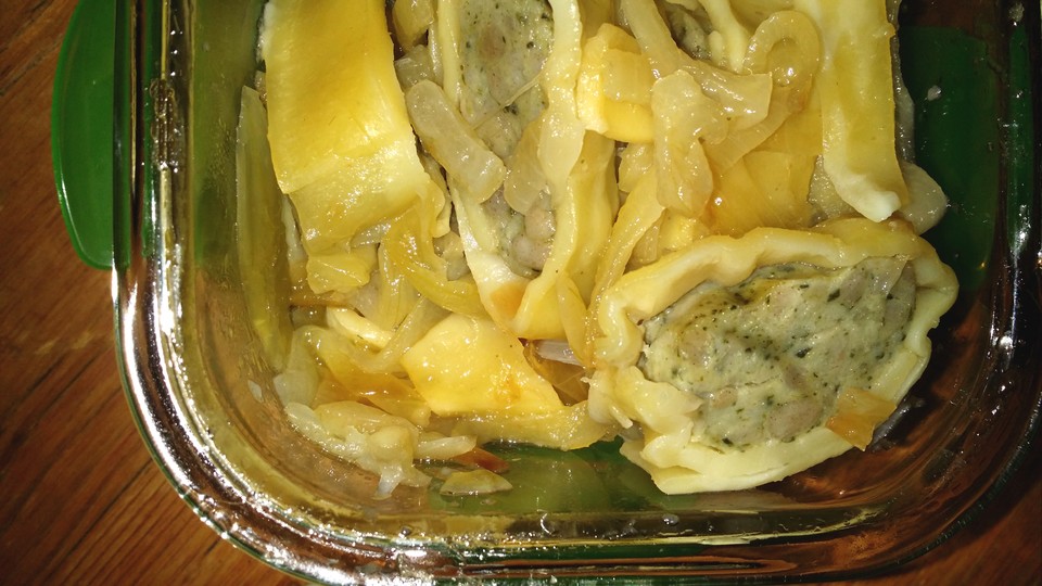 Geschmälzte Maultaschen - mit fast geschmolzenen Zwiebeln von ...