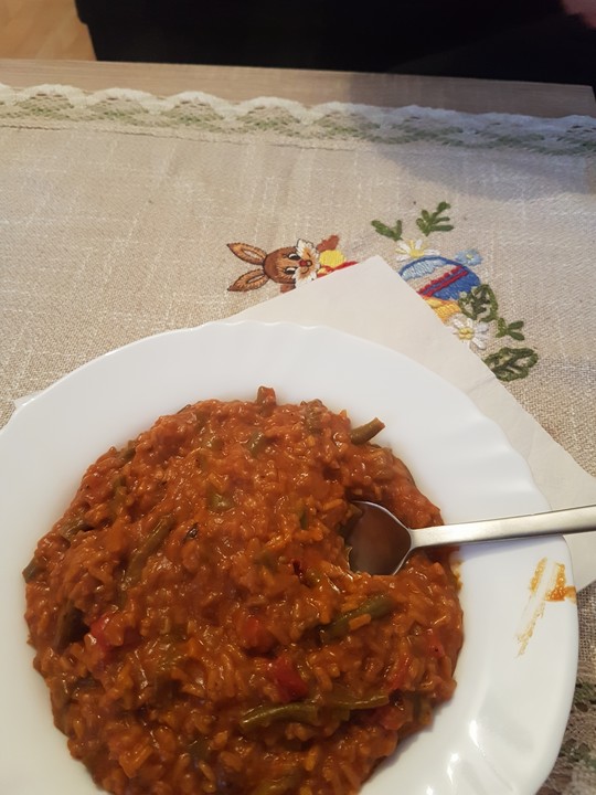 Cevapcici-Pfanne mit Reis und Gemüse in Paprika-Sauce von Kathy92 ...