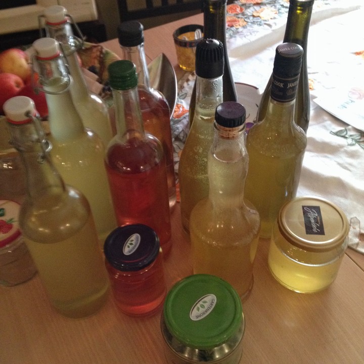 Fliedersirup - Ein schmackhaftes Rezept | Chefkoch.de