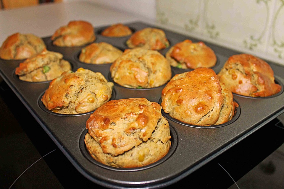 Pesto-Gemüse-Muffins von GourmetWombat | Chefkoch.de