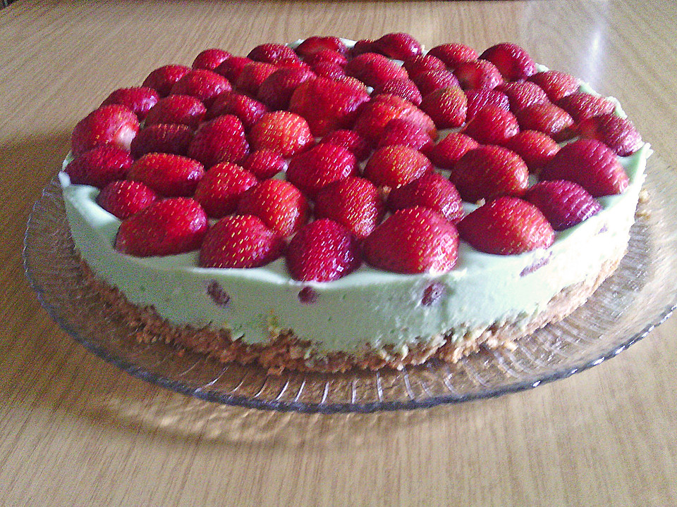 Frischkäsetorte mit Waldmeister von inkn63 | Chefkoch.de