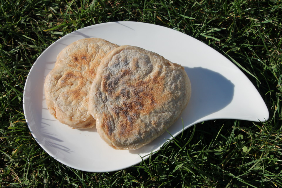 Brot aus der Pfanne oder vom Grill mit duftenden Gewürzen von inwong Chefkoch.de