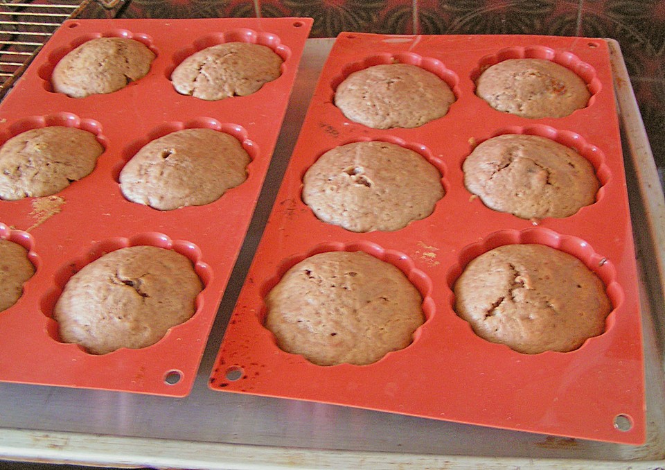 Schoko - Muffins mit weißer Schokolade von DaPinkPanter | Chefkoch.de
