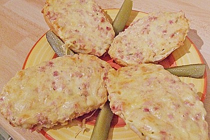 Pikante Partybrötchen mit Creme fraiche 17