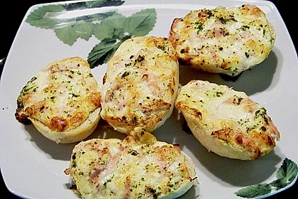 Pikante Partybrötchen mit Creme fraiche 2