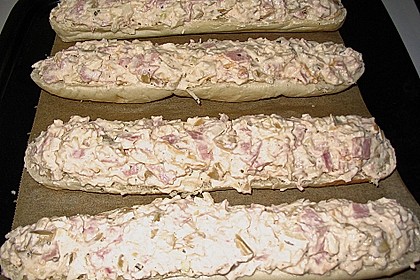 Pikante Partybrötchen mit Creme fraiche 27
