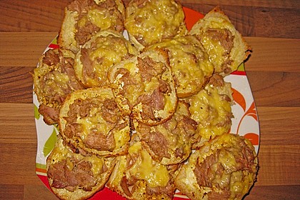 Pikante Partybrötchen mit Creme fraiche 13