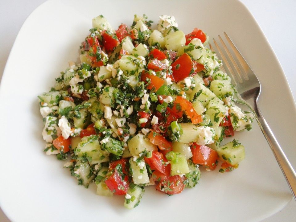 Mediterraner Tomaten - Gurkensalat mit Feta von Thomas-Bruno | Chefkoch.de