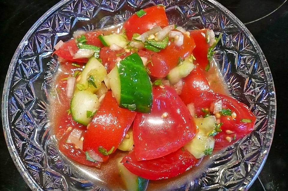 Mediterraner Tomaten - Gurkensalat mit Feta von Thomas-Bruno | Chefkoch.de