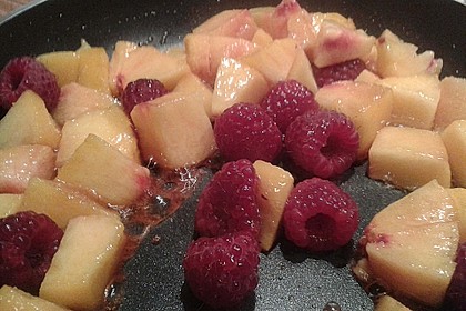 Warme Pfirsich-Himbeersauce von Jessyy | Chefkoch.de