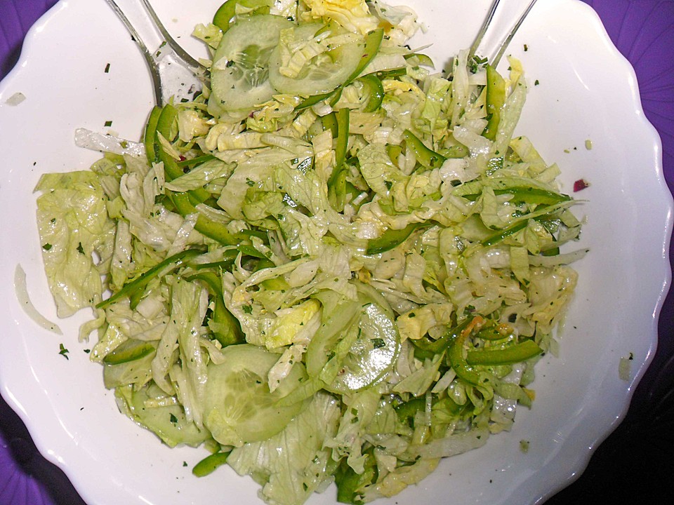 Gurken-Paprika-Eisbergsalat in Honig-Dressing von hulkholler | Chefkoch.de