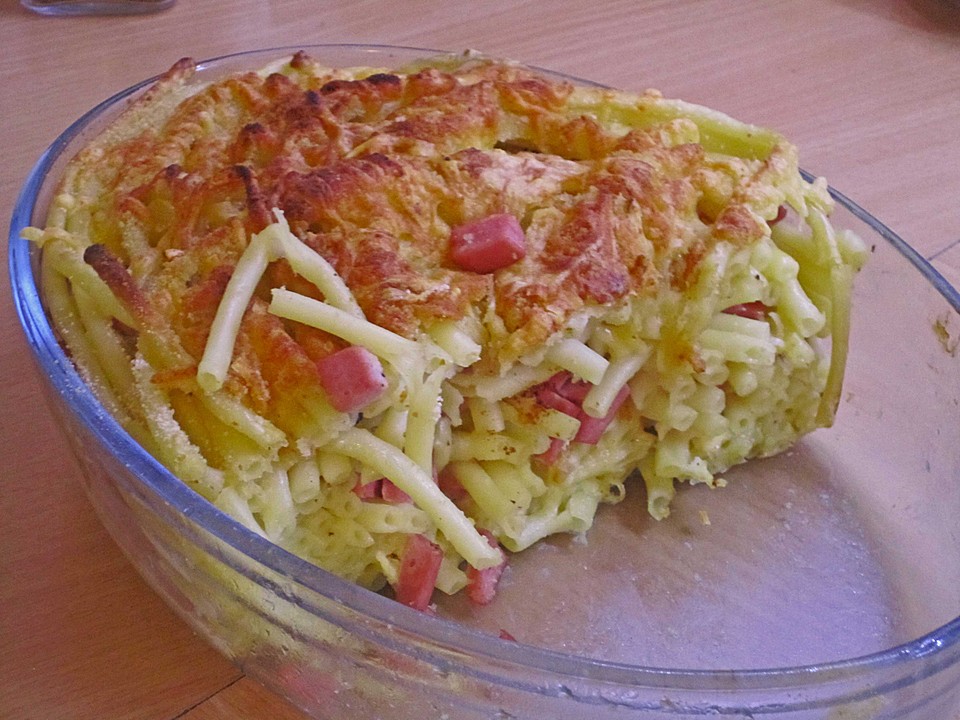 Macaroni/Maccheroncini-Auflauf mit Fleischwurst von kristinams ...