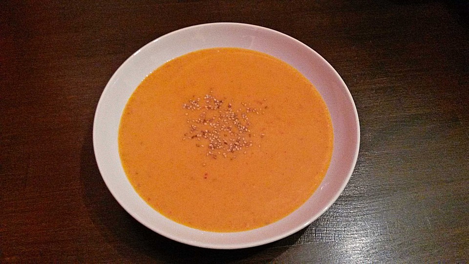 Tomaten-Paprika-Möhren Suppe mit Ingwer und Zitronengras von Schmockel ...