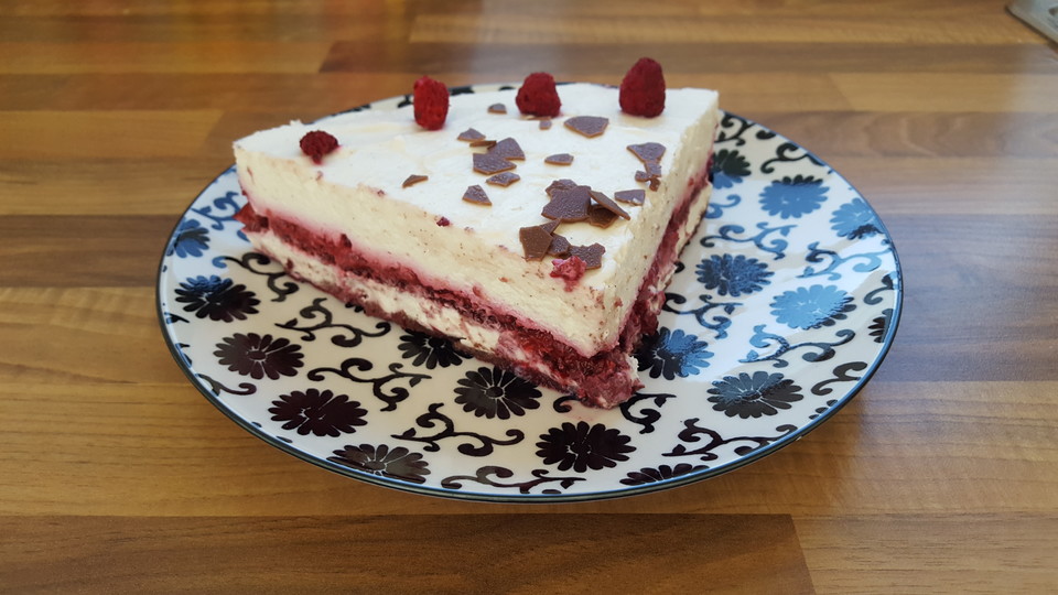 Himbeerkuchen mit Milchschnitten-Boden von hebelchen | Chefkoch.de