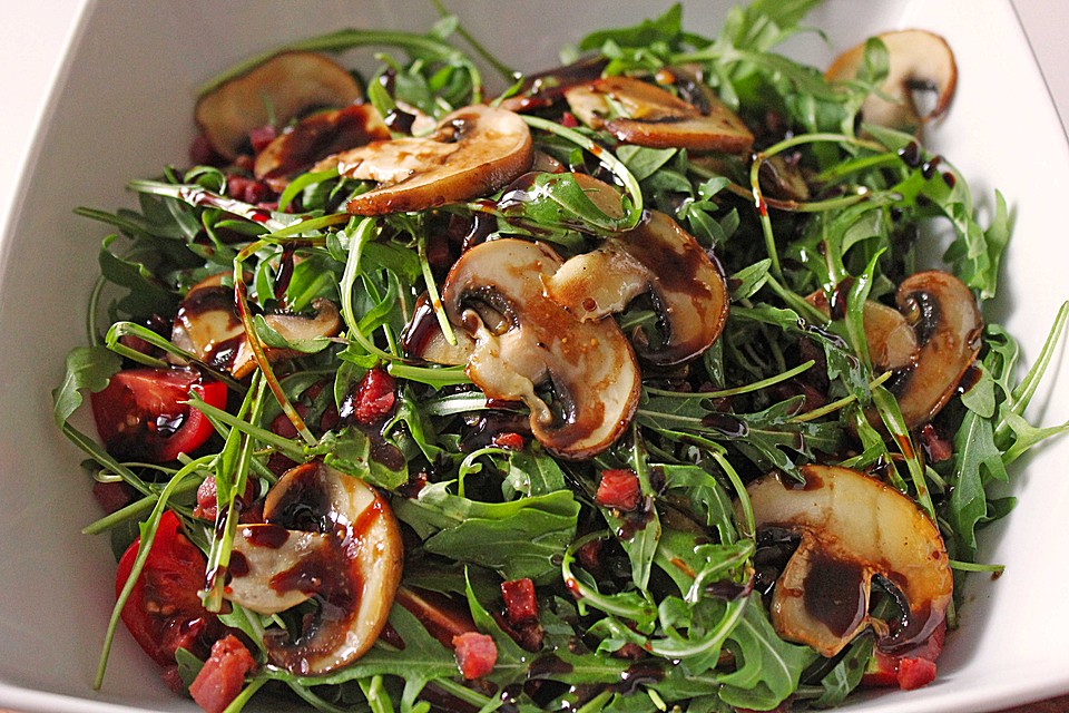 Rucola-Tomatensalat mit frischen Champignons von JayJay | Chefkoch.de