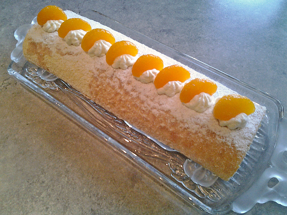 Mandarinen-Biskuitrolle von Sarimaus97 | Chefkoch.de