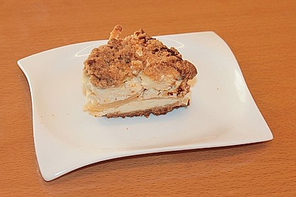 Apple-Crumble-Cheesecake 11