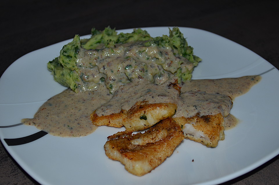 Gebratenes Zanderfilet an Kapernsauce auf Kartoffel-Spinat-Stampf von ...