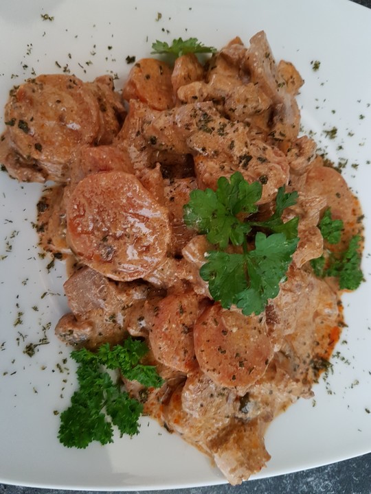 Puten-Geschnetzeltes mit Möhren und Pilzen von SabrinaHauser | Chefkoch.de