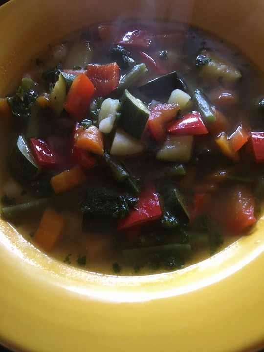 Sommer-Suppe mit Würstchen von Kümii | Chefkoch.de