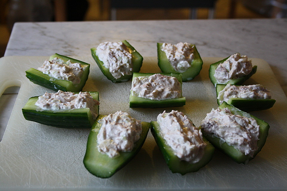 Gurkenschiffchen mit Thunfischcreme von Franzismile | Chefkoch.de