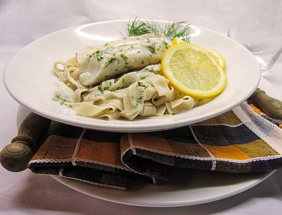 Pochierter Kabeljau mit Dillsauce an Tagliatelle von trekneb | Chefkoch.de