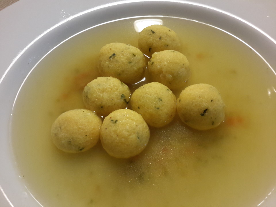 Polentaklößchen als Suppeneinlage von Mc--fly | Chefkoch.de