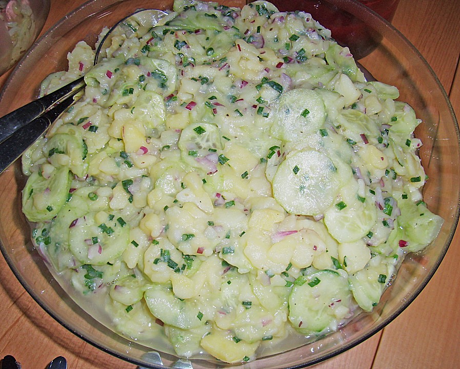 Bayrischer Kartoffelsalat mit Gurke von flotte-lotte | Chefkoch.de
