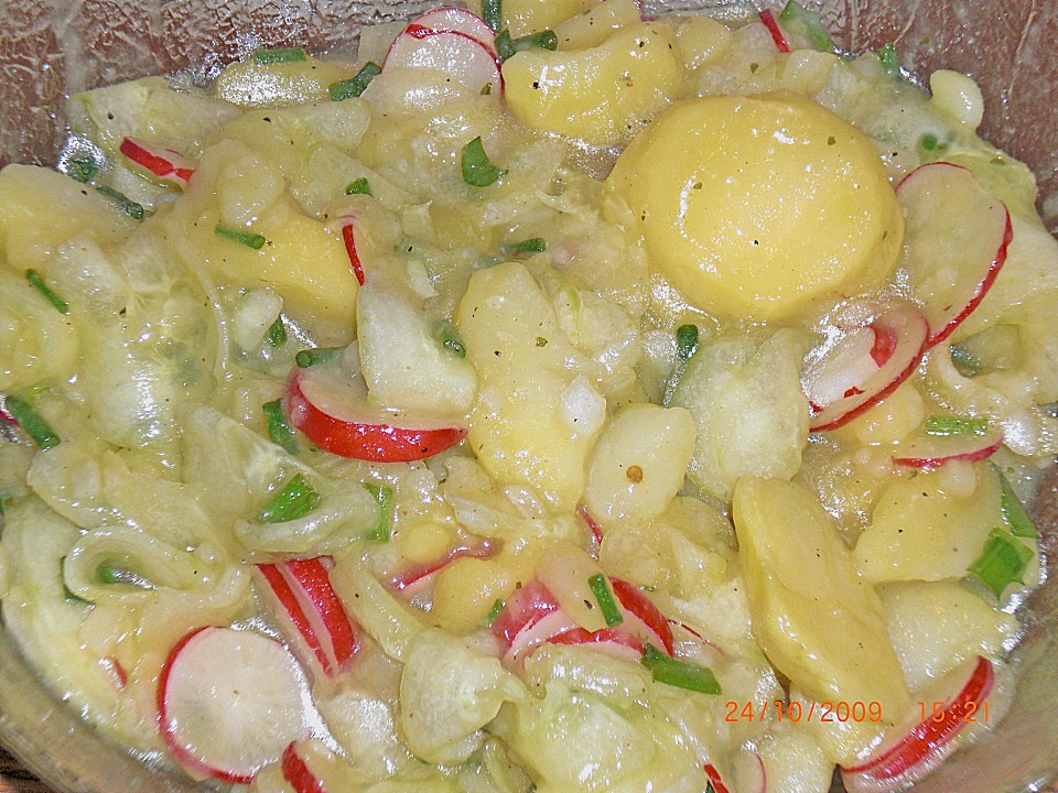 Bayrischer Kartoffelsalat mit Gurke von flotte-lotte | Chefkoch.de